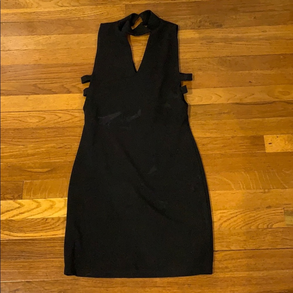 Timing Fashion black dress